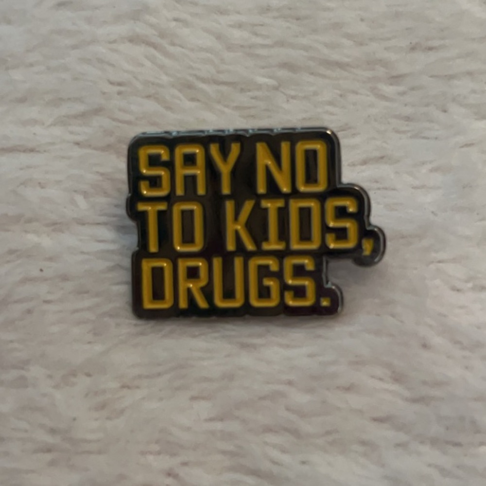 Say no to kids funny lapel pin